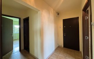 Apartament 3 camere decomandate, 65 mp, 3 balcoane, zona Titulescu - Poză 7