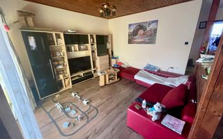 Imobil cu multiple posibilități de utilizare, cu doua locuri de parcare in curte - Poză 17