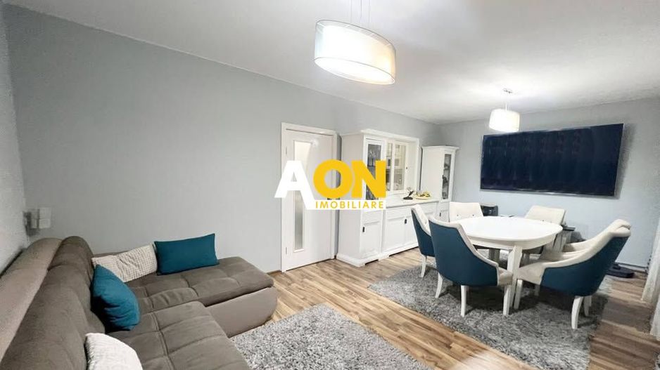 Casă tip înșiruit, 4 camere, Cetate, renovată 2024, acces 2 străzi - Poză 1