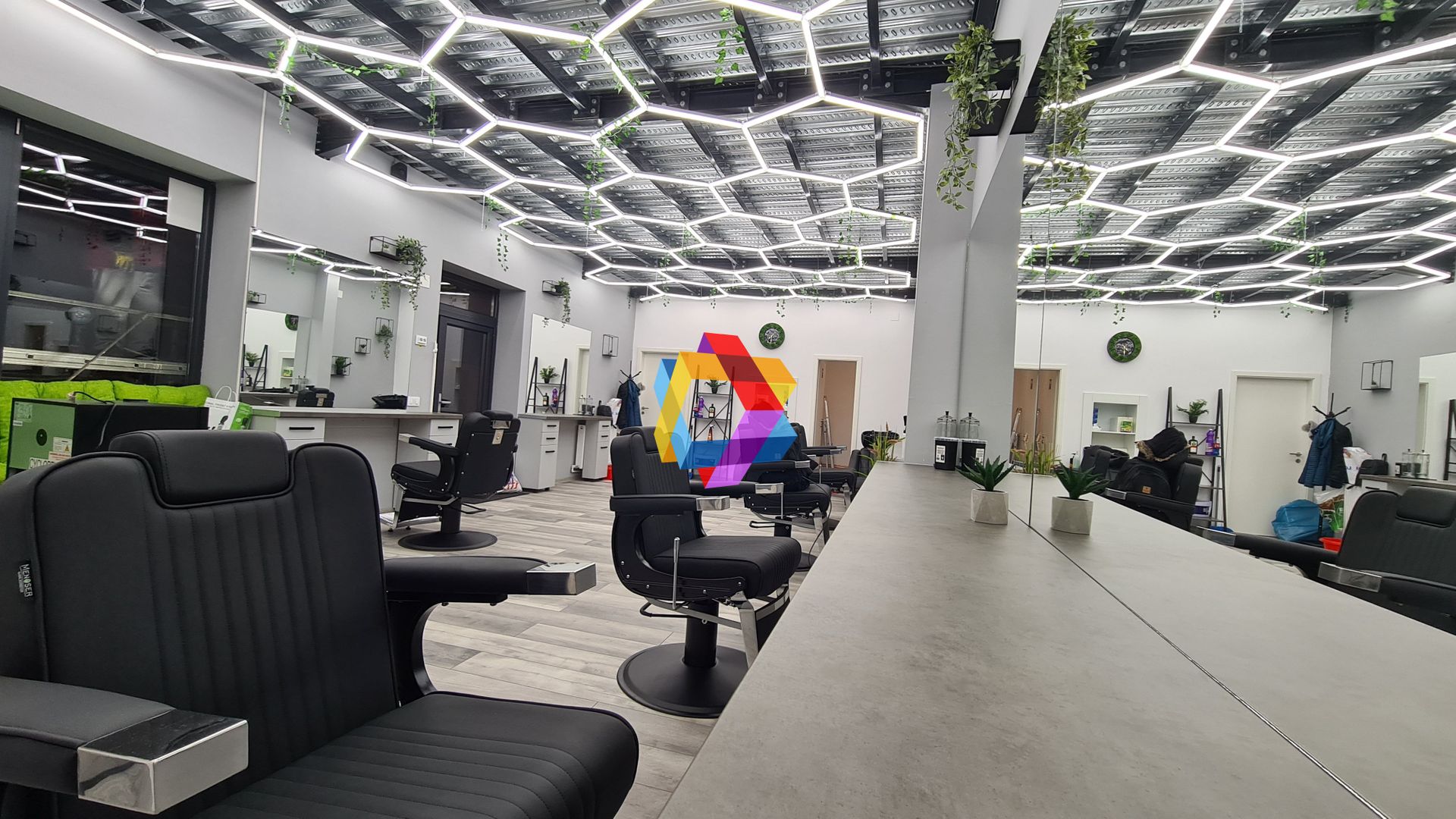 Spațiu comercial cu chirias - 130 mp - Poză 8