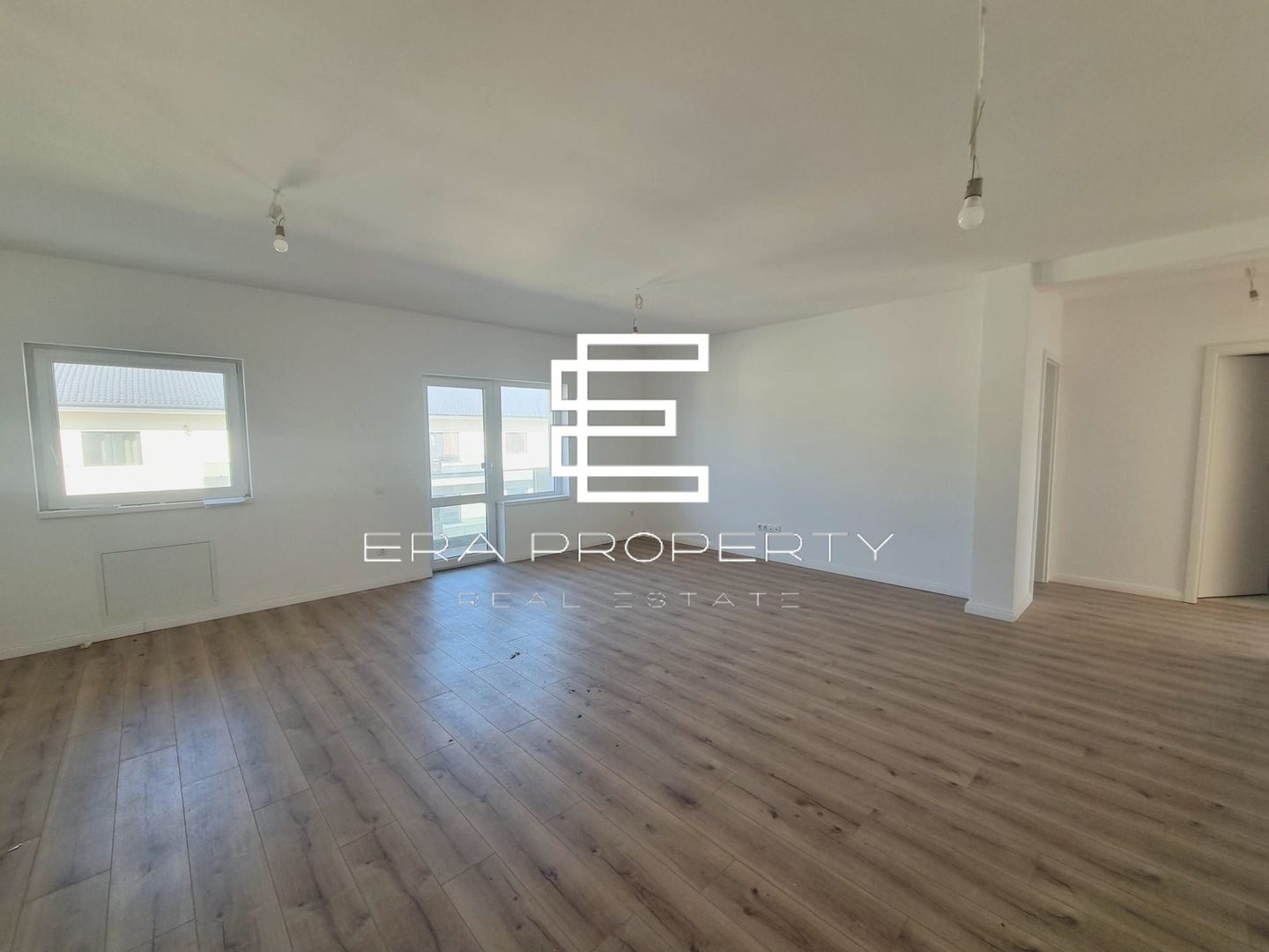 Apartament 3 camere 73 mp , Doamna Stanca, Selimbar - Poză 9