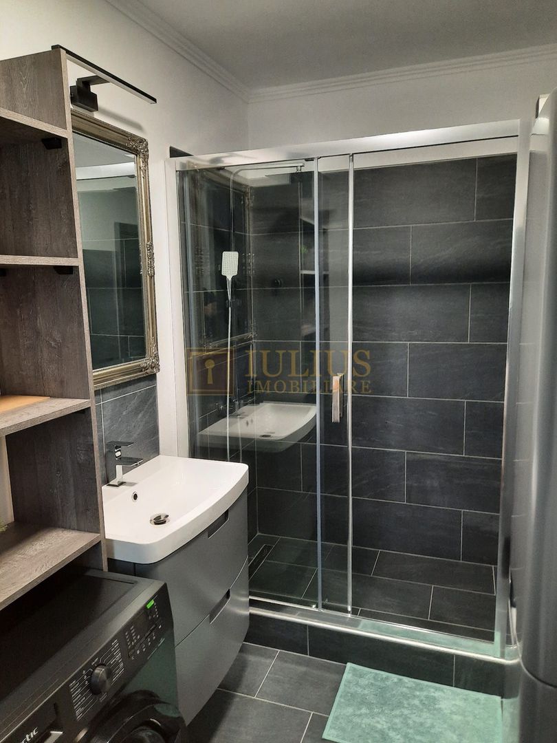 2 camere modern zona linistita centrala - Poză 12