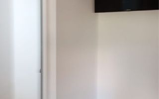 Vand sau inchiriez apartament cu 2 cam in Crpati 1. - Poză 1