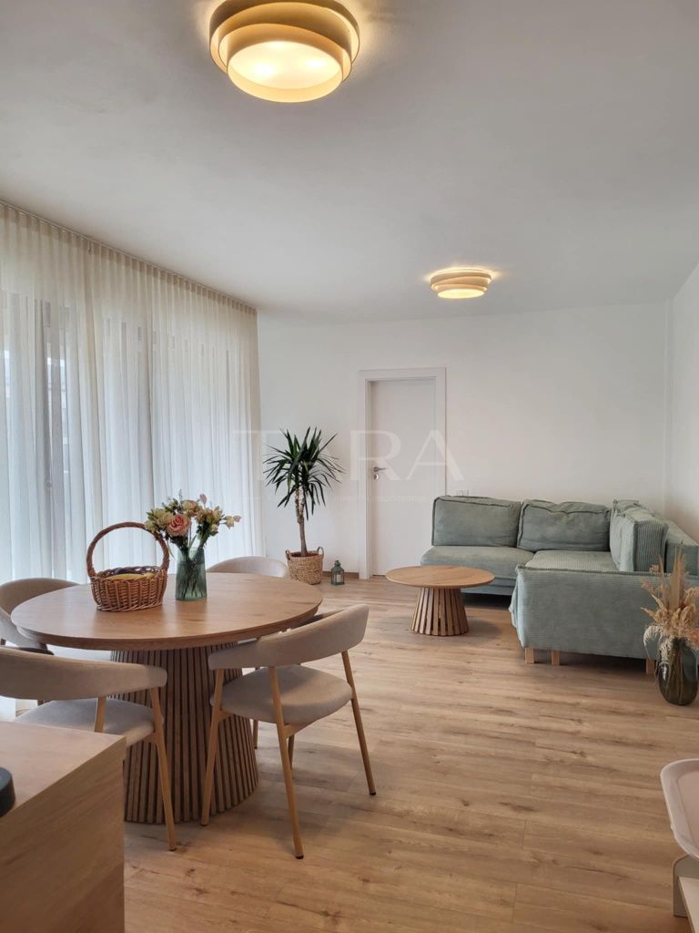 Apartament elegant 3 camere, zona Borhanci - Poză 1
