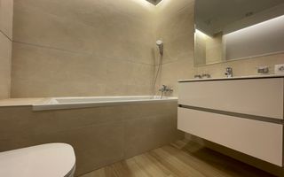 APARTAMENT DE LUX CU 3 CAMERE LA INCHIRIERE IN COMPLEX REZIDENTIAL - Poză 12