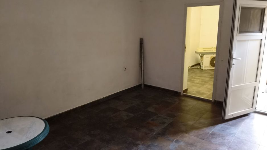 Spațiu comercial de 72 mp de închiriat în zona Traian - Poză 7