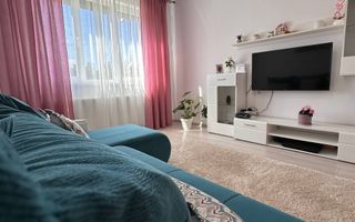 Studio luminos spre vanzaare, la poalele Pietrei Craiului – Zărnești - Poză 1