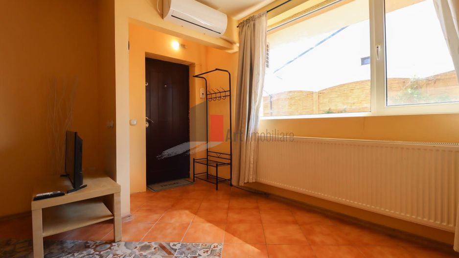 Apartamentul "QETO", bloc cu curte interioara, LIBER - Poză 11