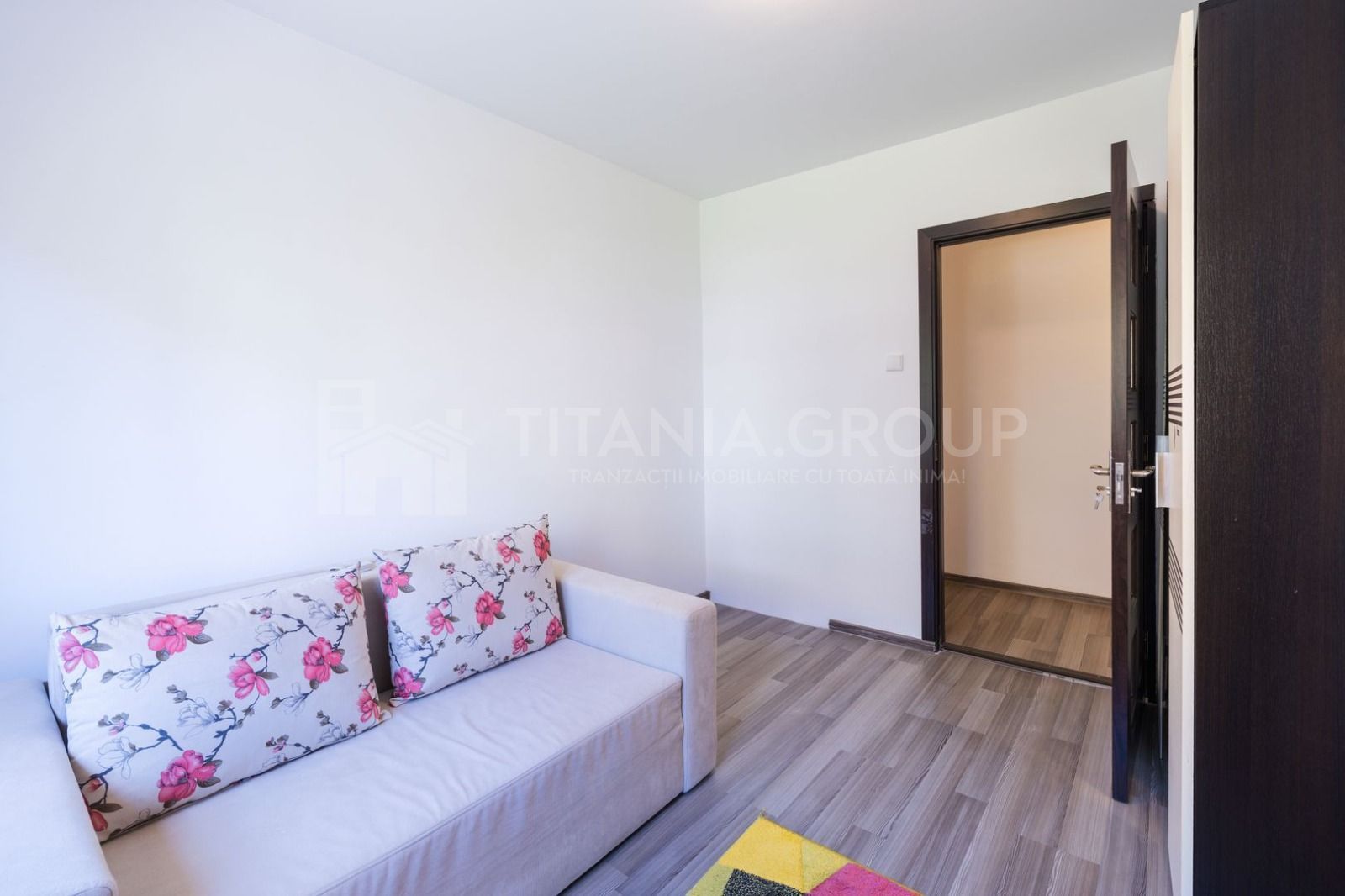 Apartament 3 camere, Racadau cu 2 parcari, SHORT/LONG TERM, Pet friendly - Poză 7