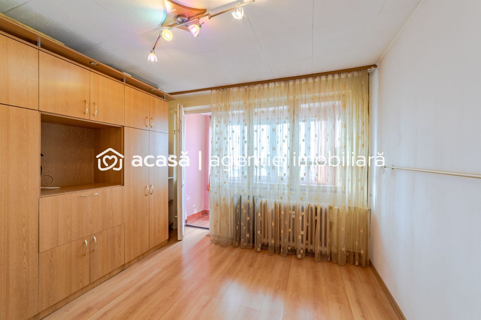 Apartament decomandat cu 2 camere zona Boul Roșu - Poză 6