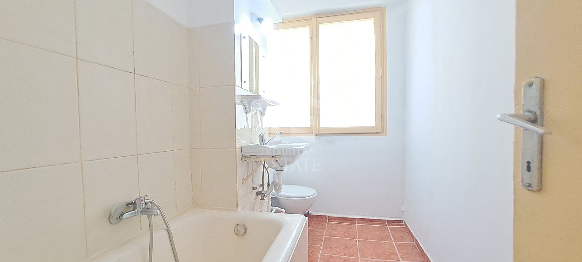 2 camere langa Metrou Eroii Revolutiei - Poză 9