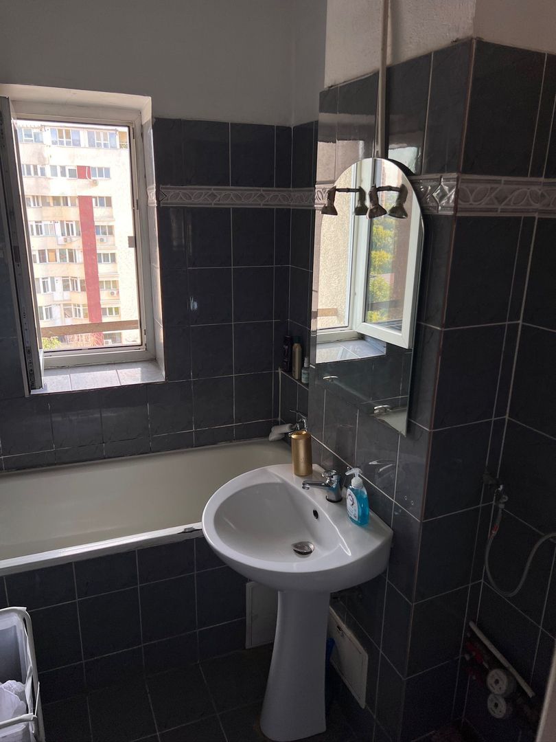 Apartament 3 camere, vedere Delta Vacaresti, langa Parc Tineretului, Pridvor. - Poză 8