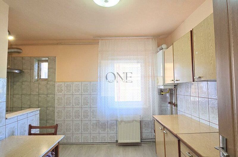 Apartament 3 Camere Suprafață Generoasă - Poză 14