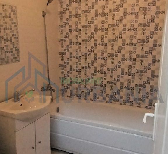 Apartament 2 camere de închiriat, Tătărași-Flora, Iași – 300 EUR/lună - Poză 4
