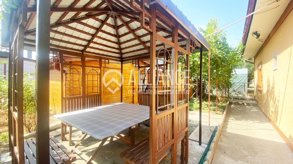 Valu lui Traian (COD 07) Casă  3 camere cu teren  de 930 mp - Poză 17