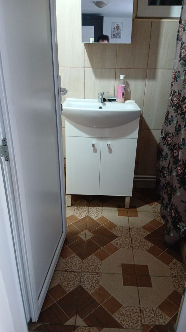 🏡 CASĂ SPAȚIOASĂ CU 5 CAMERE, CURTE ȘI TEREN - Poză 11