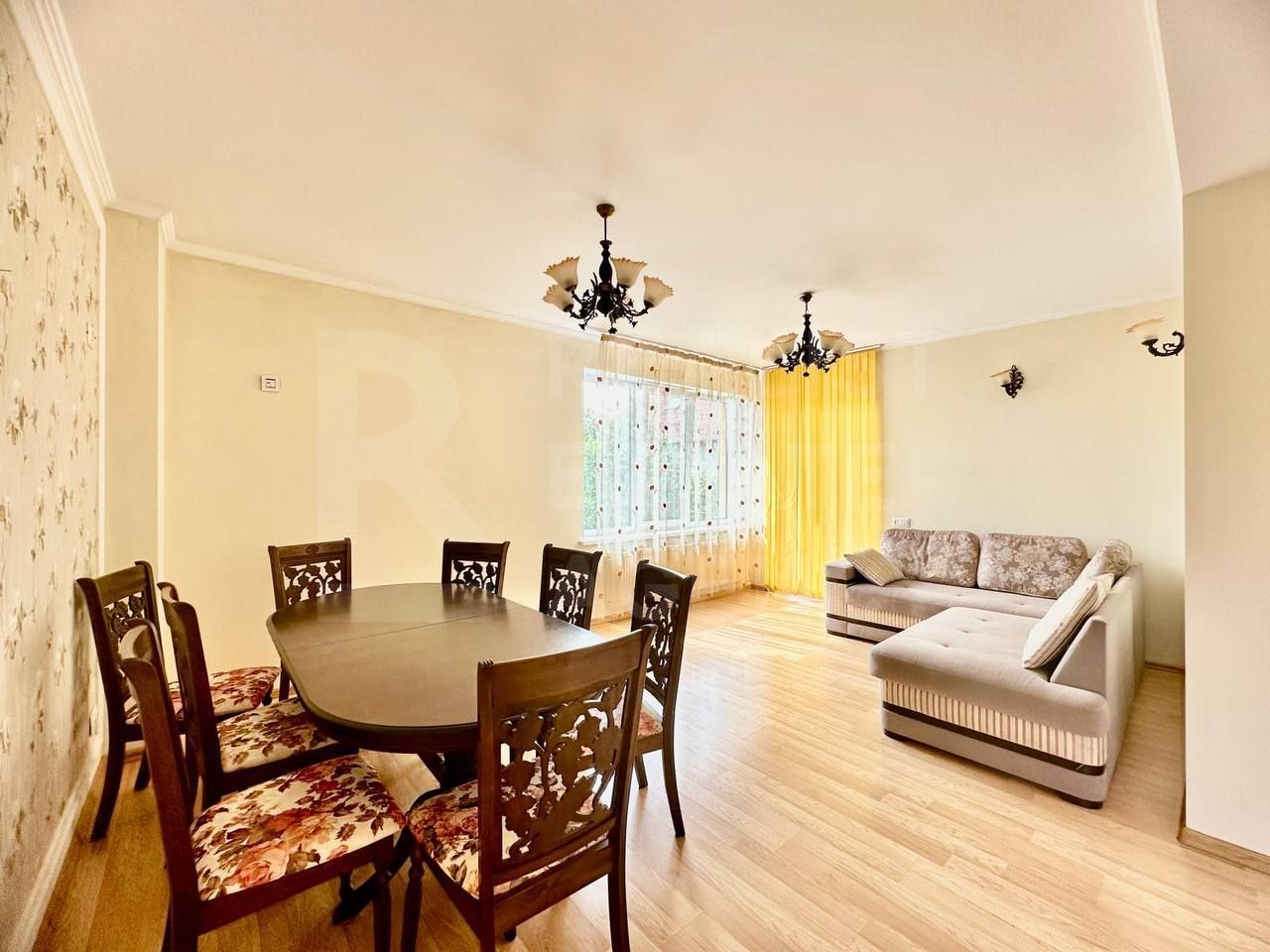 Chirie, Duplex, 6 camere, Strada Vasile Lupu, Buiucani - Poză 4