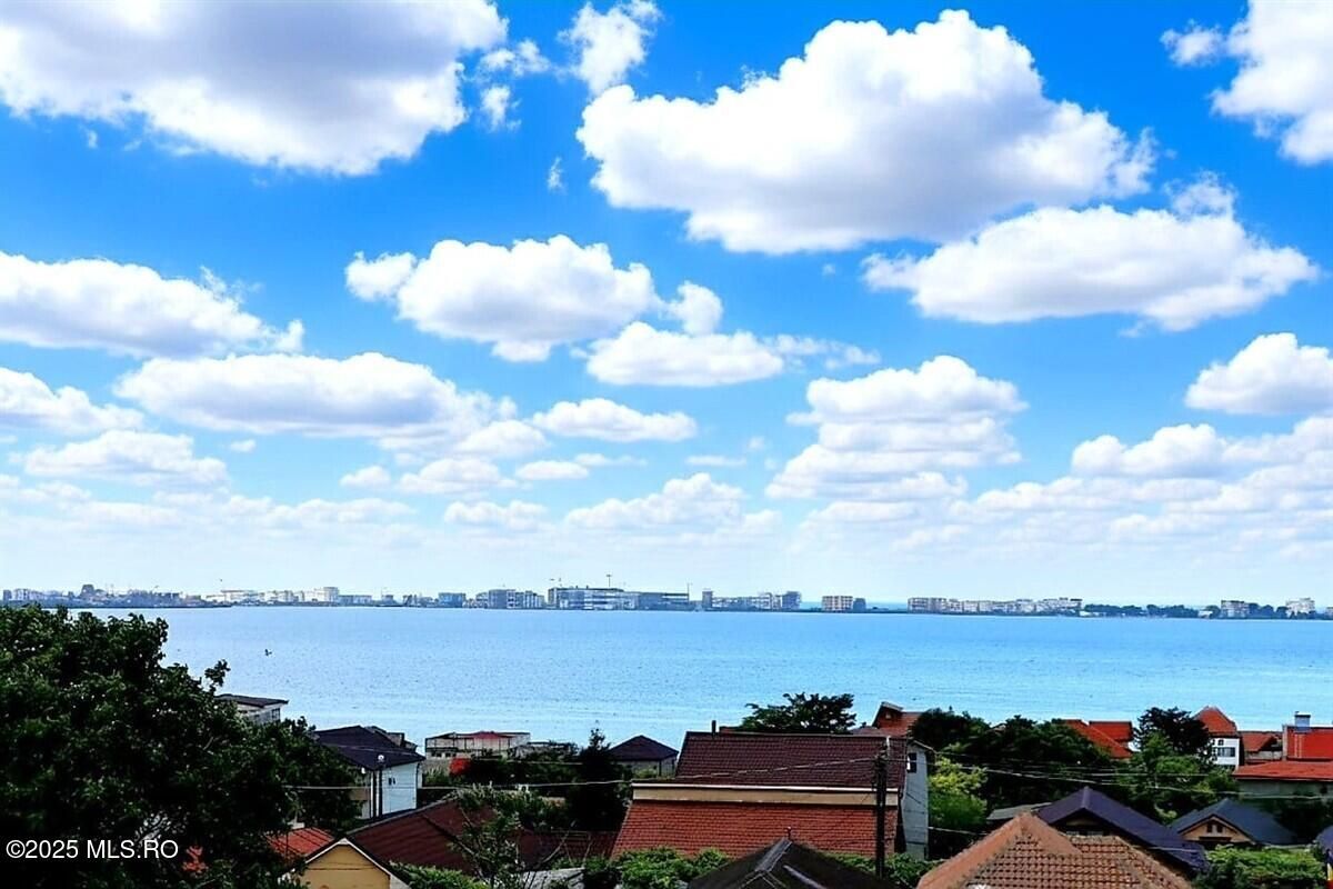 Ovidiu - Str. Nationala, Vila P+1E, teren 1094 mp, vedere la lac! - Poză 67