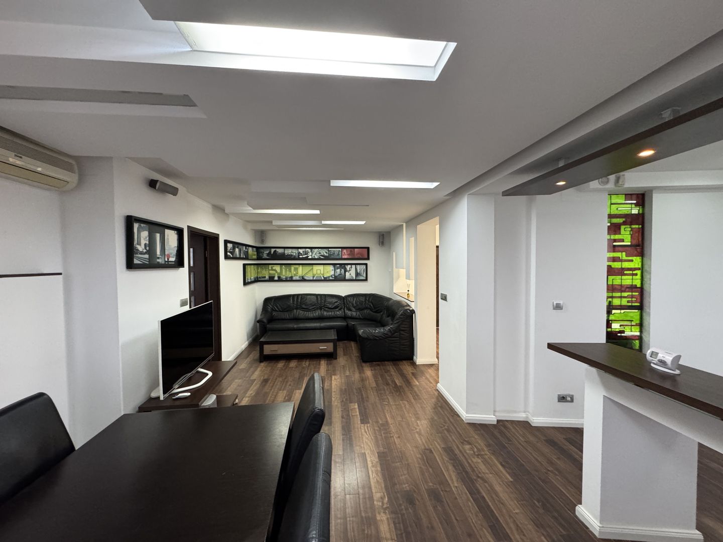 Super apartament in blocul turn de la OMV - Poză 10
