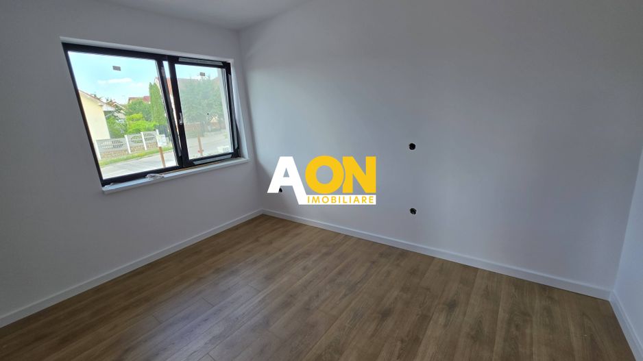 Duplex modern, 4 camere, curte 315 mp, predare mobilata,zonă liniștită - Poză 8