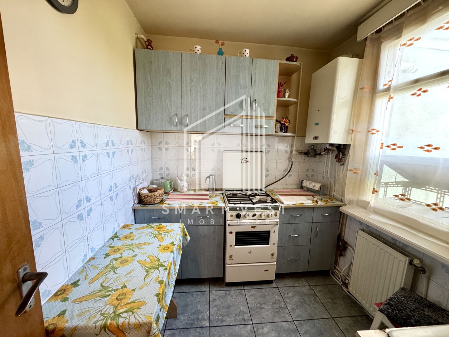 Apartament luminos, bine întreținut cu 3 camere, Carpați 1 - Poză 7