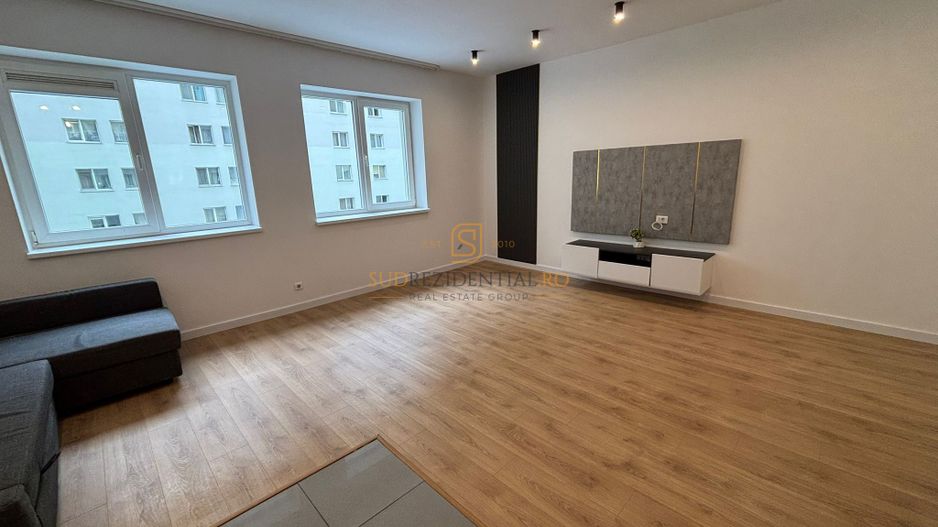 Apartament 3 camere, complet renovat, 84 mp utili, Vitan- Barzesti - Poză 1