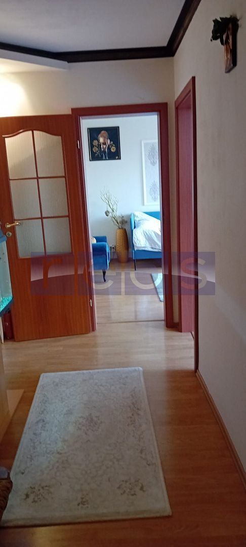 DE VÂNZARE APARTAMENT CU 3 CAMERE | ZONA DOMENII + BOXA - Poză 6