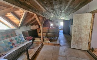 Casa tip cabana de vacanta, 5 camere, 2300 mp teren, zona Schit - Poză 17