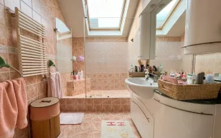 Proprietate rară pe Lacul Grivița | Teren 1902 mp + Vilă 568 mp | Nord Bucuresti - Poză 11