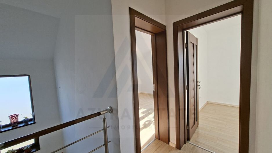 Casa intabulata 5 camere 2 bai si curte generoasa in Bavaria Park - Poză 13