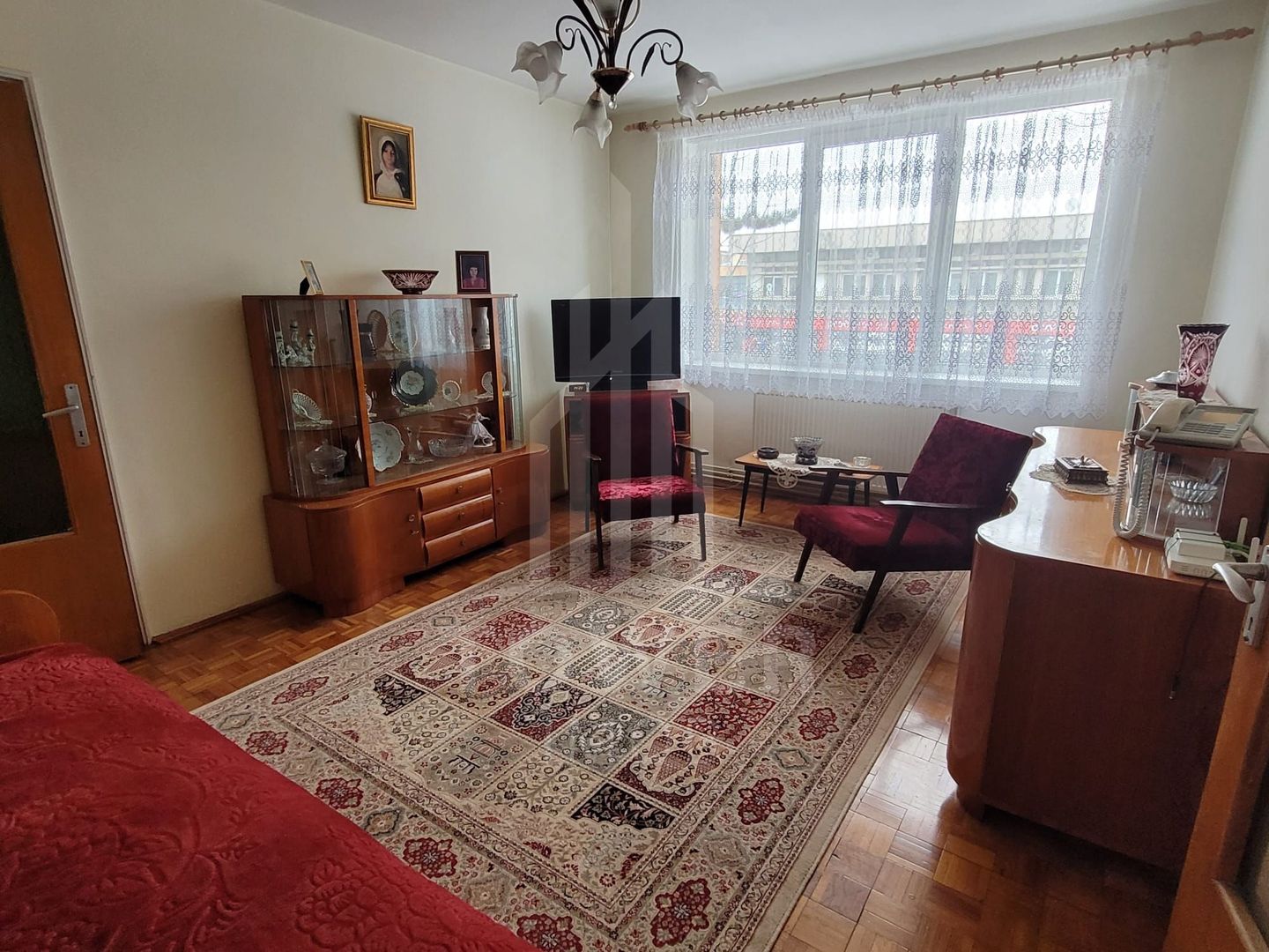 🏡 Apartament 2 camere cu balcon, etaj 1, – Zona Cedonia, Sibiu - Poză 4