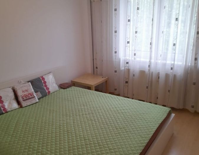 inchiriem apartament 3 camere dristor - Poză 8