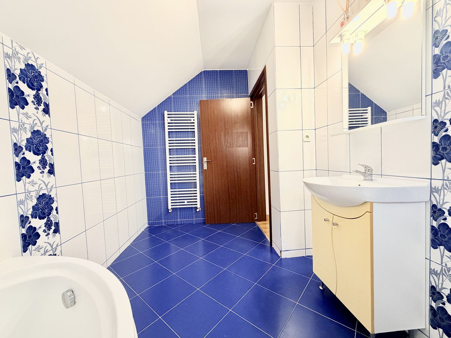 De vânzare – Casă individuală P+M în Dumbrăvița - Poză 29