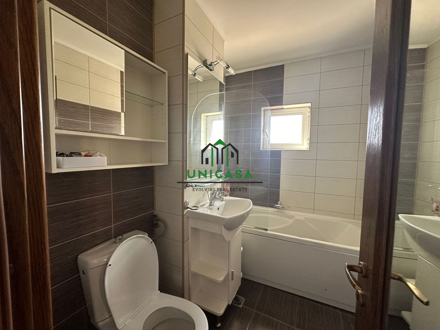 Apartament 3 camere - Ostroveni - Poză 12