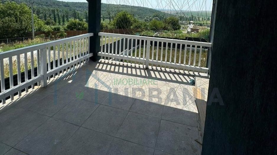 Casa individuala 240 mp total, teren 500 mp, garaj si beci, V. Adanca - Poză 2