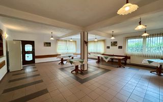 Pensiune cu potențial deosebit, vedere spectaculoasă spre Piatra Craiului - Poză 7