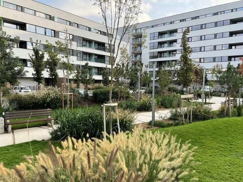 Închiriere apartament spațios 2 camere pretabil spatiu birou - Poză 3