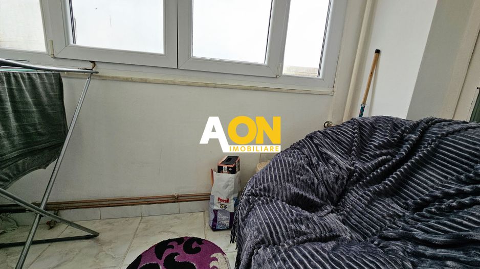 Apartament 2 camere, etaj 3,  mobilat utilat, zona Kaufland Cetate - Poză 4