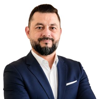 Raul Ianoși - REY Imobiliare