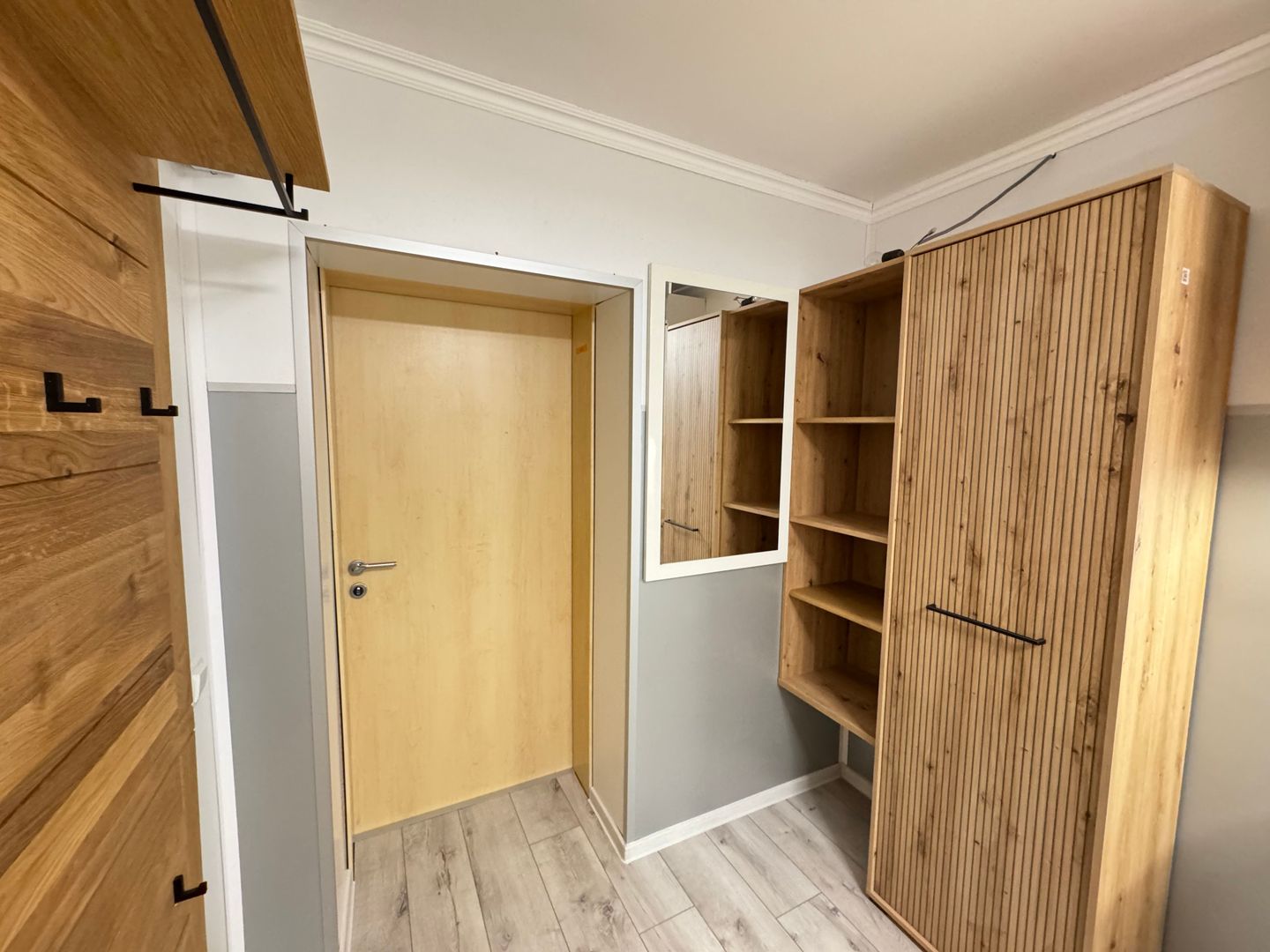 🏡 Studio modern în zonă centrală – Sibiu | Ideal investiție - Poză 3