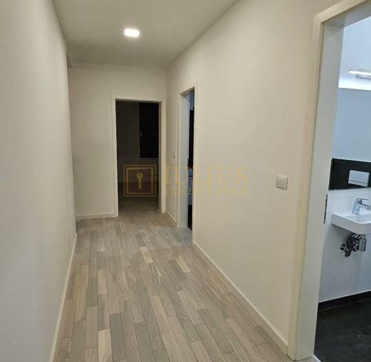 Situat in Zuba Residence, mobilat modern, loc de parcare-Dumbravita - Poză 8