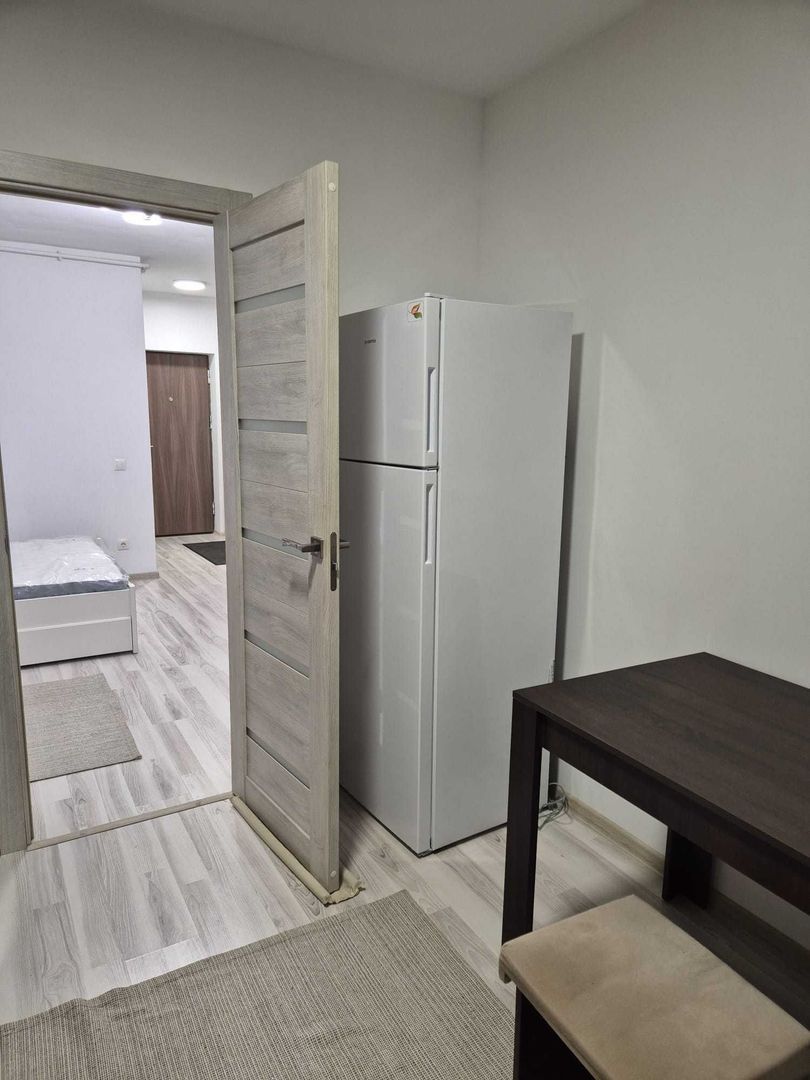 Garsoniera moderna 40 mp, parcare inclusa, centrala, pet friendly - Poză 6