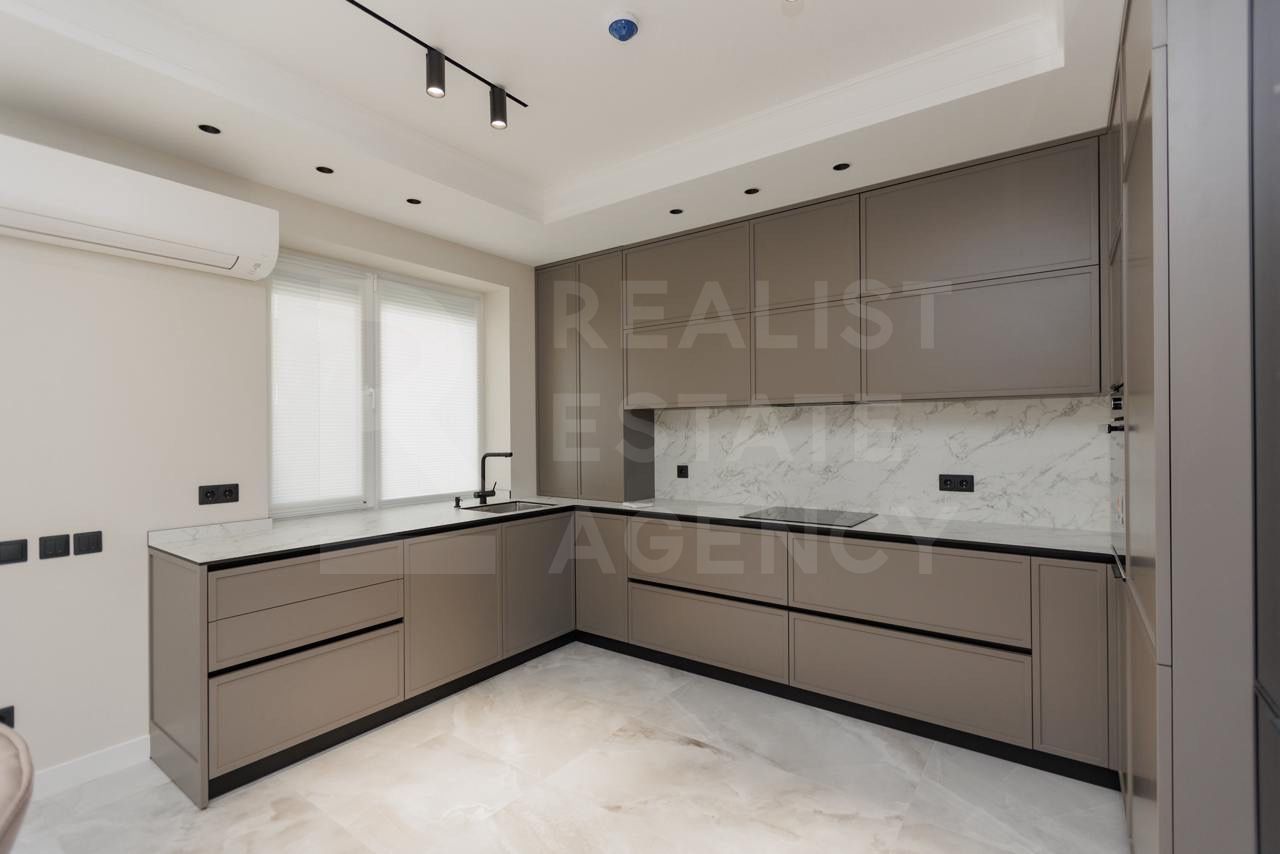 Chirie, casă, 4 camere, strada Plaiului, Botanica - Poză 9