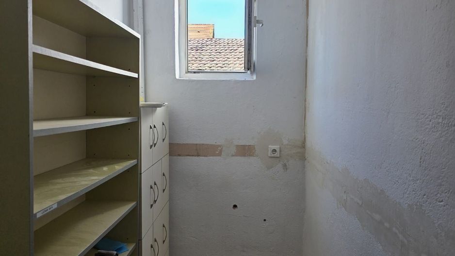 CASA  DE ÎNCHIRIAT 3 CAMERE IDEALA PENTRU SEDIU FIRMA SAU LOCUINTA - Poză 12