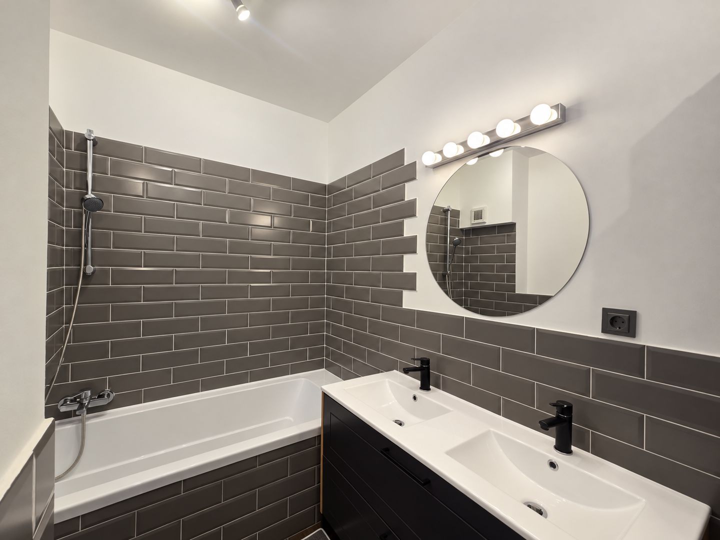 Apartament 3 camere de vânzare, parcare, Calea Turzii, Comision0% - Poză 12