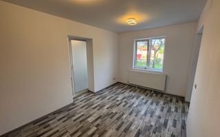 SPAȚU COMERCIAL 34 MP CAMPULUNG VIZAVI DE CENTRU MEDICAL CLUBUL SANATĂȚII - Poză 11