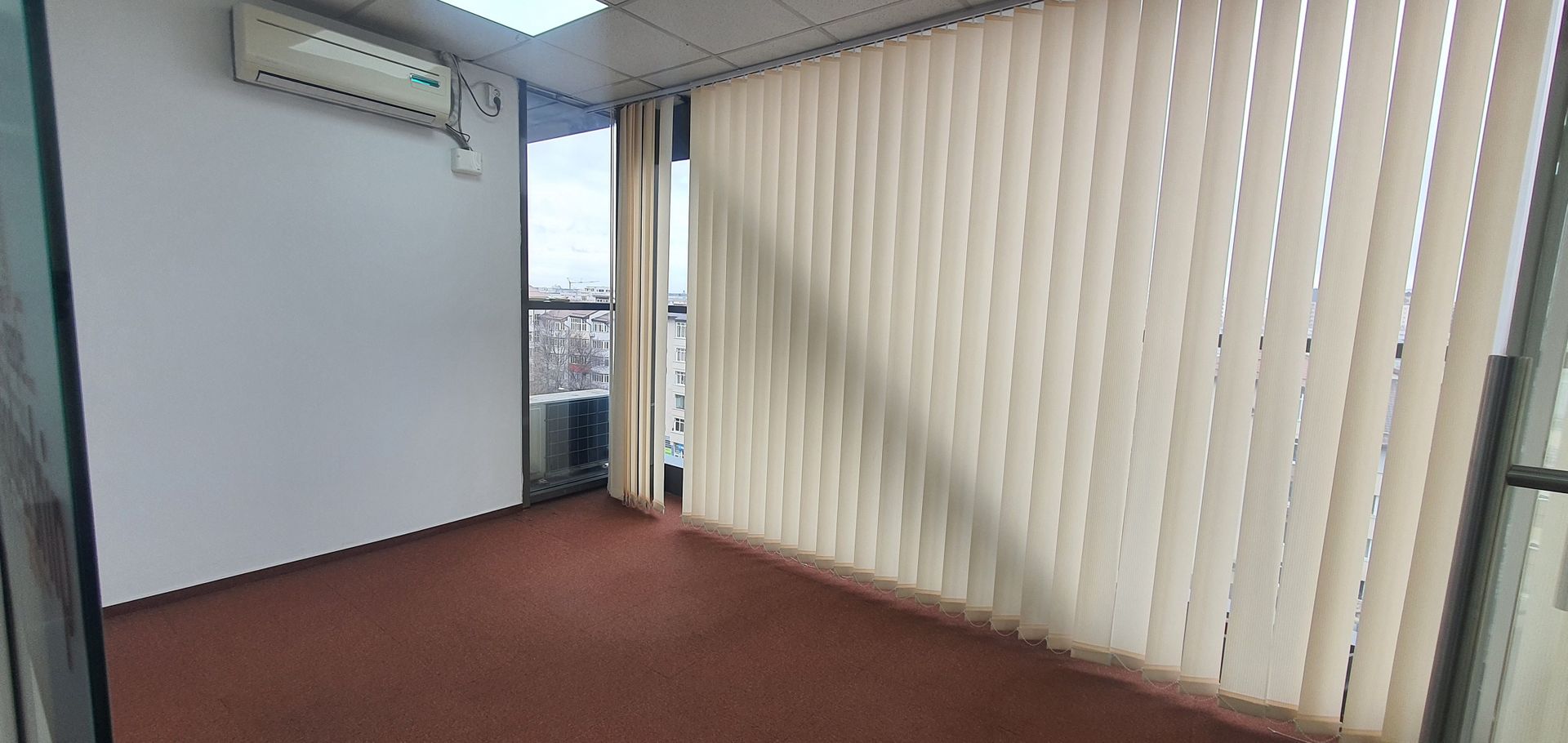 Spatii Birouri Podul Băneasa- Herăstrău - Poză 23