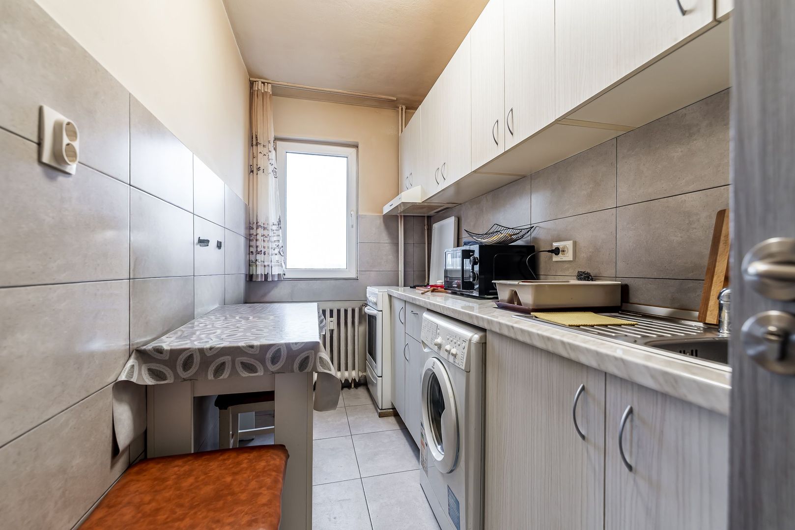 Apartament 3 camere decomandat - Vlaicu, Arad - COMISION 0% - Poză 2