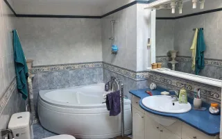 Casă cu 4 Camere de Vânzare | Decebal | Oradea - Poză 11