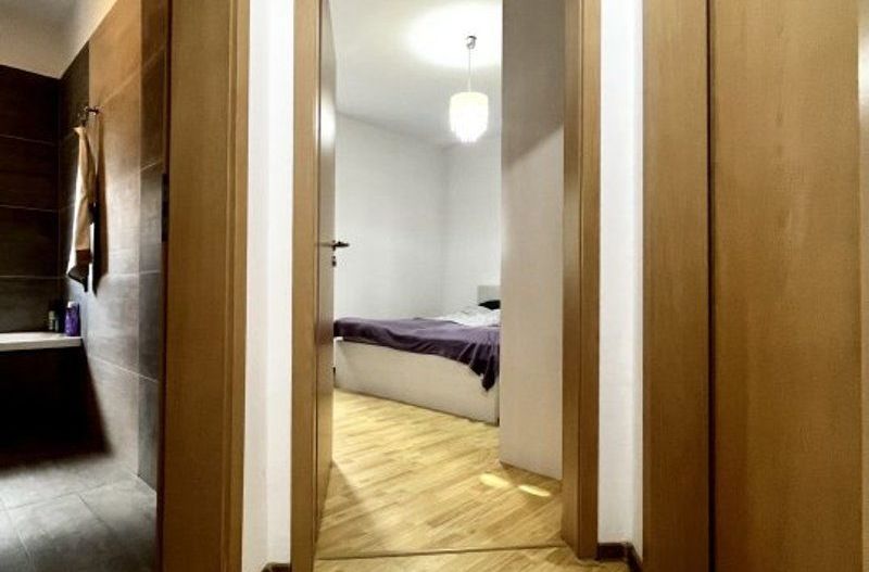 Apartament cu 3 camere, et 1, loc de parcare și spațiu de agrement, zona Lipovei - Poză 6